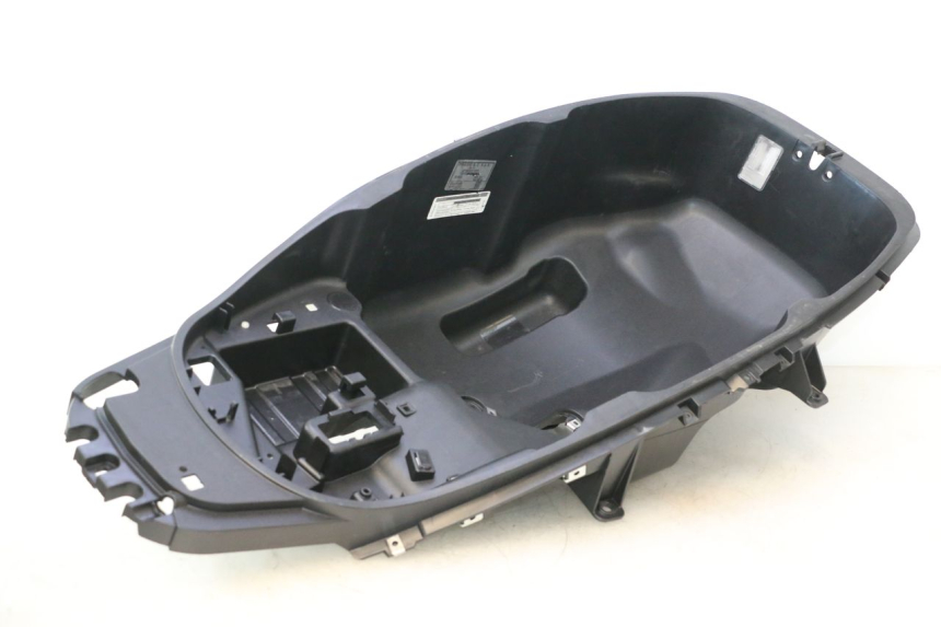 photo de SOTTOSELLA PIAGGIO MP3 500 (2016 - 2018) - Zoom sui componenti