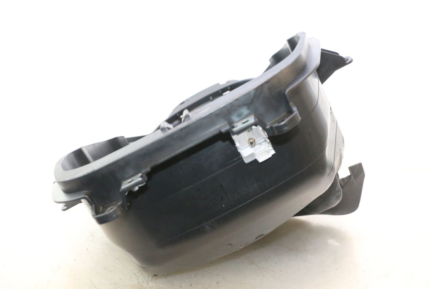 photo de SOTTOSELLA PIAGGIO MP3 500 (2016 - 2018) - Stato della superficie e materiale
