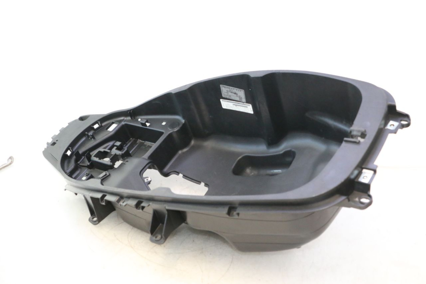 photo de SOTTOSELLA PIAGGIO MP3 500 (2016 - 2018) - Ricambio usato controllato