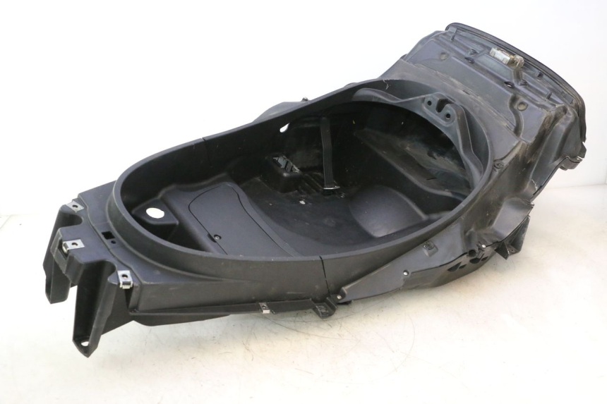 photo de COFANO SELLA PIAGGIO MP3 500 (2011 - 2015) - Altra angolazione