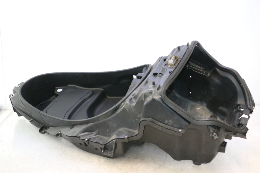 photo de COFANO SELLA PIAGGIO MP3 500 (2011 - 2015) - Primo piano tecnico