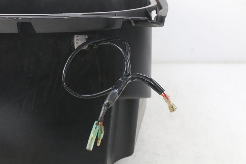 photo de Bauletto sella MBK MW TRYPTIK 125 (2017 - 2022) - Altra vista dell'articolo