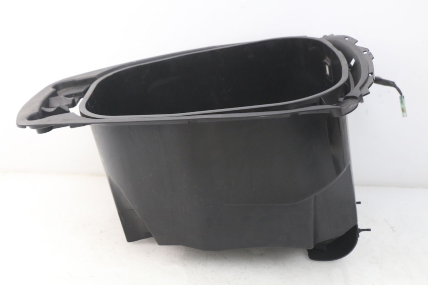 photo de Bauletto sella MBK MW TRYPTIK 125 (2017 - 2022) - Dettagli dei punti di fissaggio