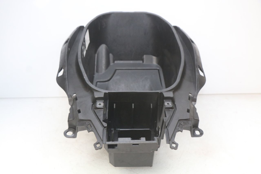 photo de COFANO SELLA YAMAHA N-MAX NMAX 125 (2017 - 2020) - Vista d'insieme del prodotto