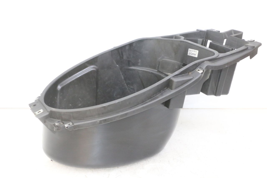 photo de SOTTOSELLA PIAGGIO NRG POWER PUREJET 50 (2018 - 2021) - Dettagli dei punti di fissaggio