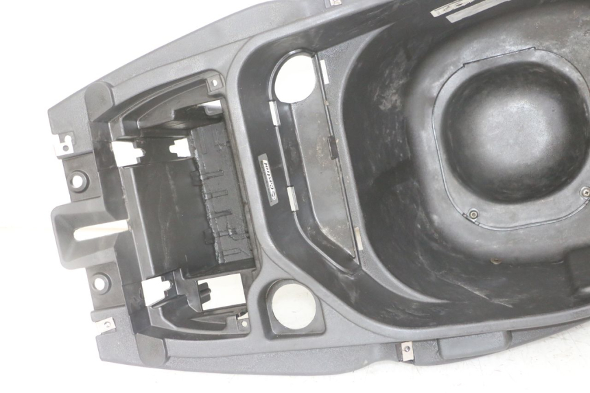 photo de SOTTOSELLA PIAGGIO NRG POWER PUREJET 50 (2018 - 2021) - Stato della superficie e materiale