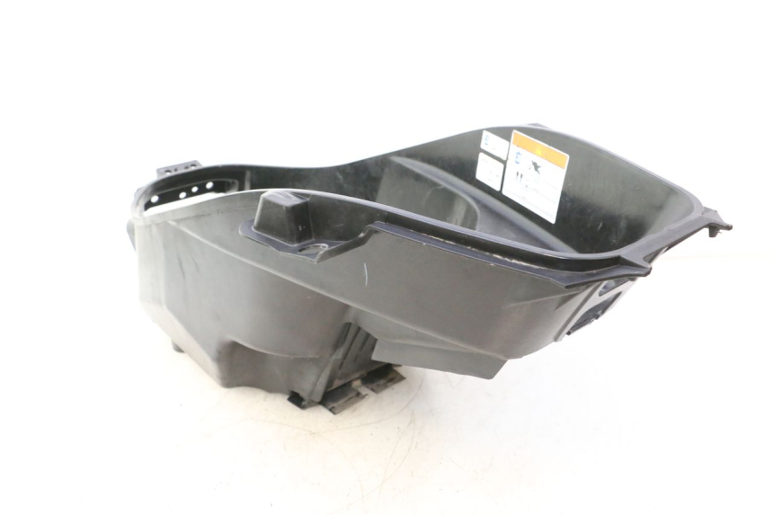 photo de SOTTOSELLA HONDA PCX (JF28) 125 (2009 - 2011) - Dettagli dei punti di fissaggio
