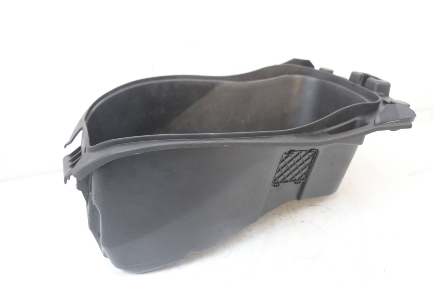 photo de SOTTOSELLA PEUGEOT DJANGO 125 (2014 - 2017) - Zoom sullo stato d'uso