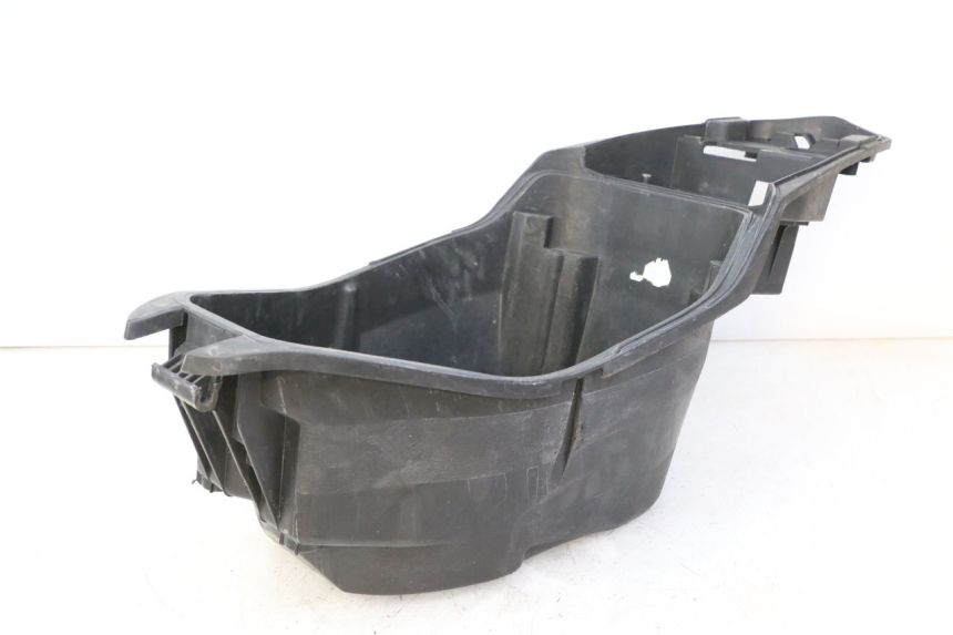 photo de SOTTOSELLA PEUGEOT SPEEDFIGHT 3 LC 2T 50 (2009 - 2015) - Dettagli dei punti di fissaggio