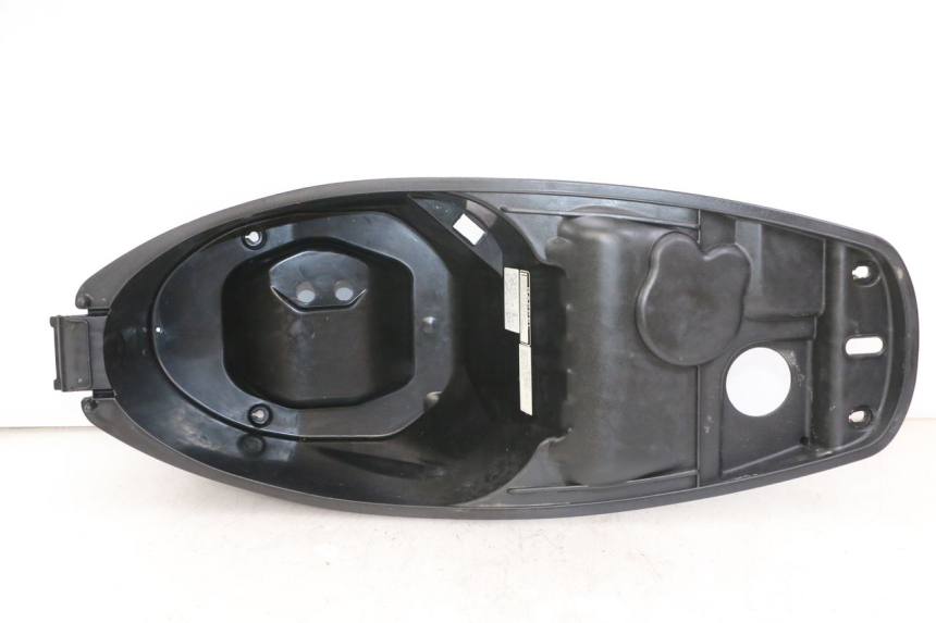 photo de COFANO SELLA PEUGEOT TWEET 4T 50 (2014 - 2019) - Primo piano tecnico