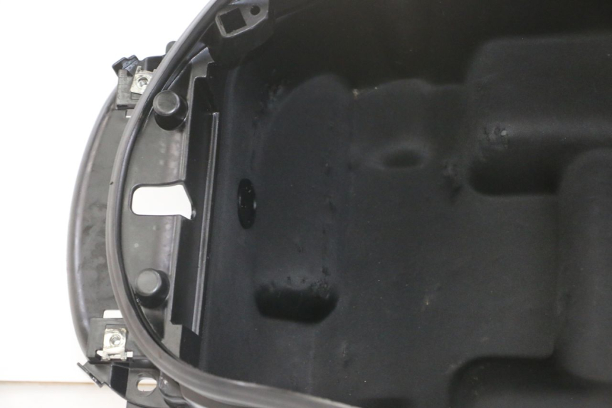 photo de SOTTOSELLA PEUGEOT SATELIS 125 (2013 - 2018) - Ricambio usato controllato