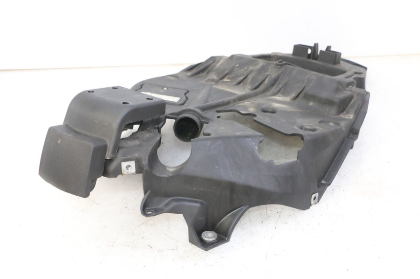 photo de SOTTOSELLA APRILIA SCARABEO GT TOURING 125 (1999 - 2005) - Vista d'insieme del prodotto