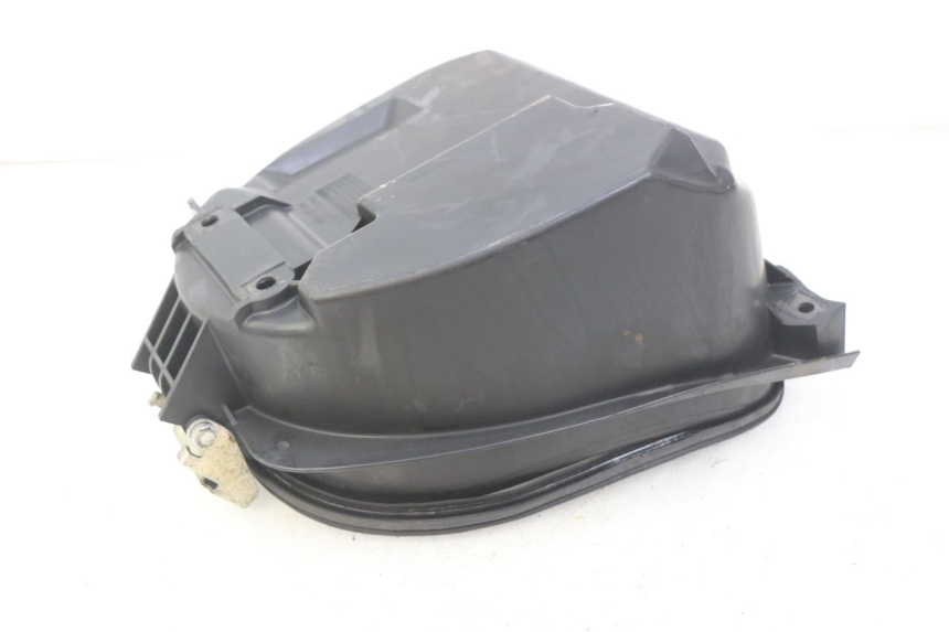 photo de COFANO SELLA SUZUKI SIXTEEN 125 (2008 - 2010) - Primo piano tecnico