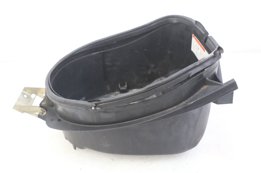 photo de COFANO SELLA SUZUKI SIXTEEN 125 (2008 - 2010) - Vista d'insieme del prodotto