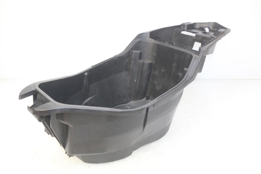 photo de COFANO SELLA PEUGEOT SPEEDFIGHT 3 AIR 50 (2009 - 2015) - Primo piano tecnico