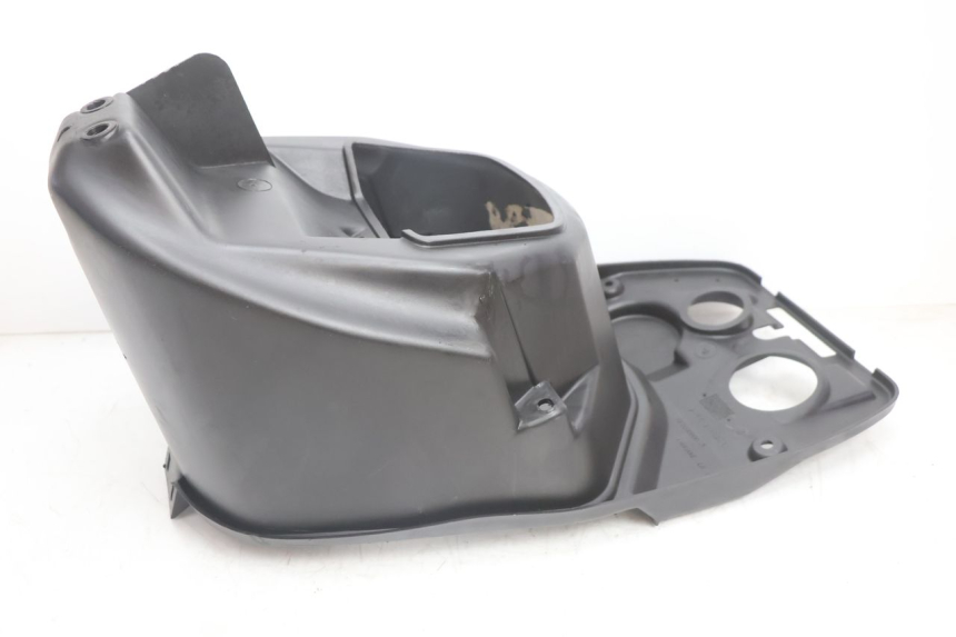 photo de SCATOLA SELLA PEUGEOT SPEEDFIGHT LC 50 (1996 - 2002) - Stato della superficie e materiale