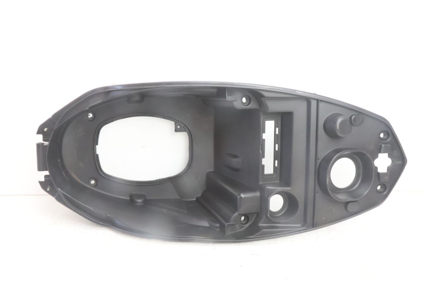 photo de SOTTOSELLA PEUGEOT STREETZONE NAKED 2T 50 (2014 - 2018) - Dettaglio del componente