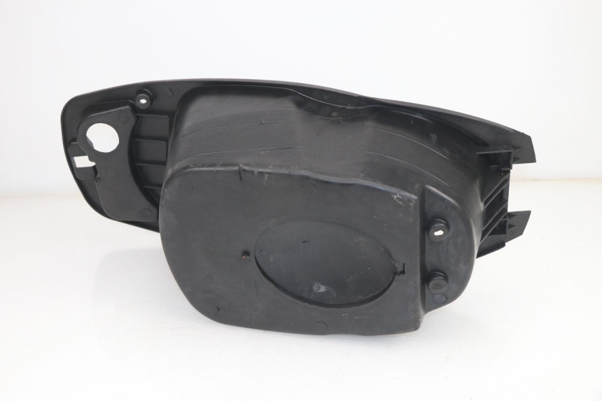 photo de SOTTOSELLA PEUGEOT SUM UP 125 (2008 - 2013) - Dettagli dei punti di fissaggio