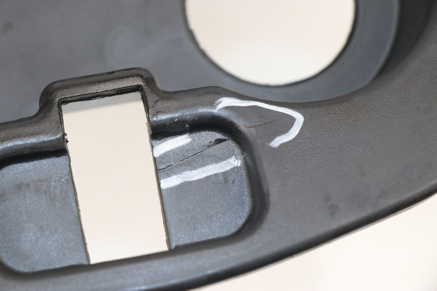 photo de SOTTOSELLA PEUGEOT SUM UP 125 (2008 - 2013) - Ricambio usato controllato