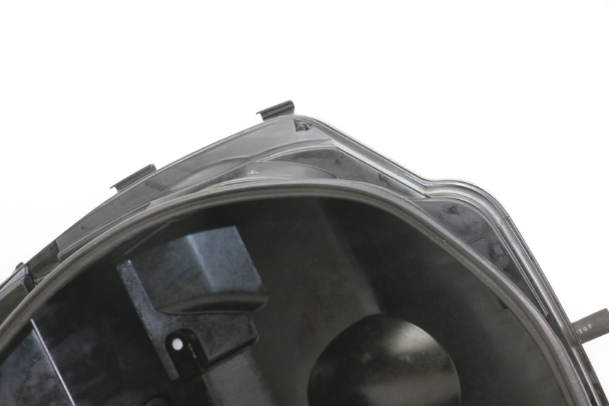 photo de SOTTOSELLA SUZUKI BURGMAN 125 (2018 - 2021) - Stato della superficie e materiale