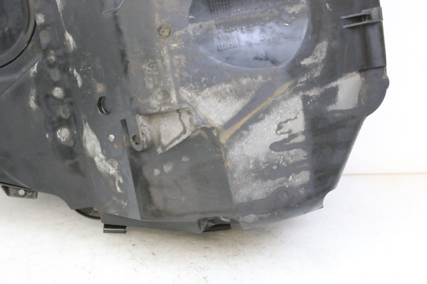 photo de SOTTOSELLA SUZUKI BURGMAN 125 (2015 - 2017) - Primo piano tecnico