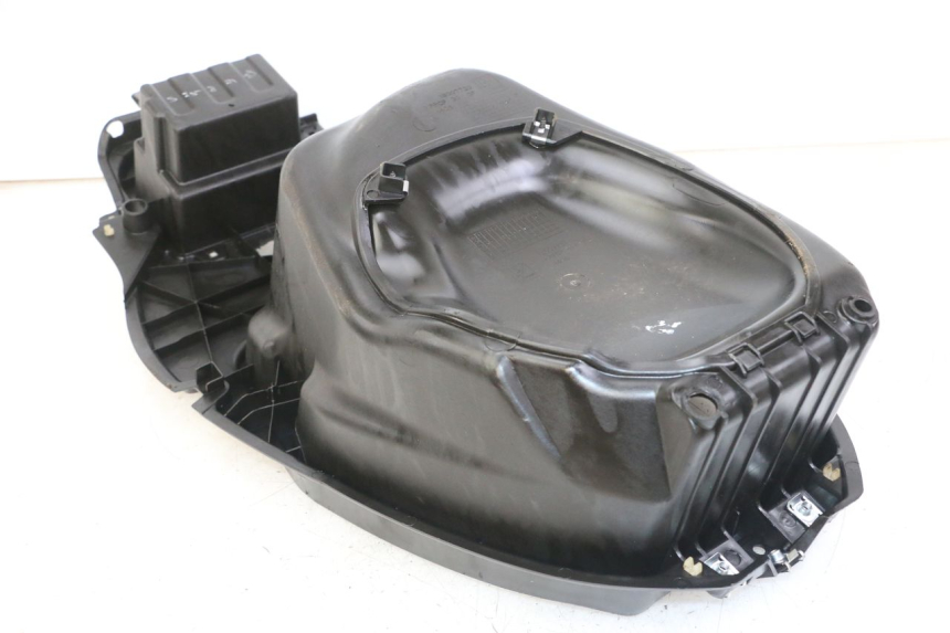 photo de SOTTOSELLA APRILIA SXR 50 (2021 - 2023) - Vista d'insieme del prodotto