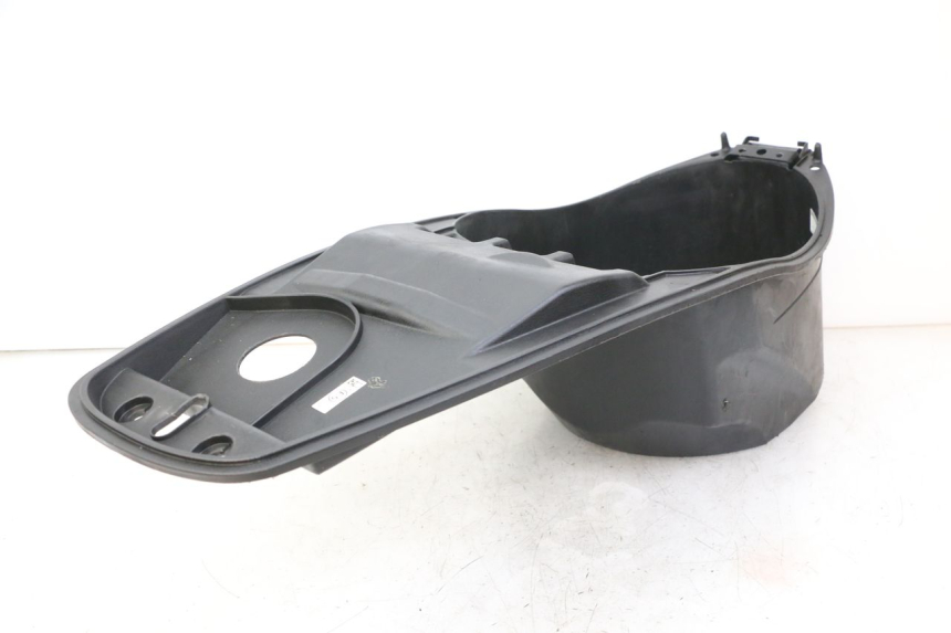 photo de BAULETTO SELLINO SYM JET 14 4T 50 (2018 - 2022) - Primo piano tecnico