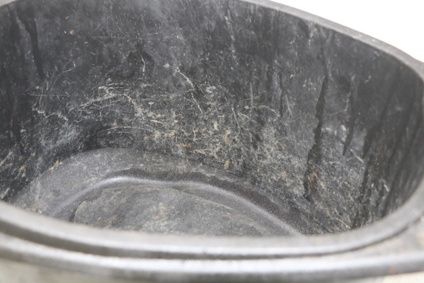 photo de SCATOLA SELLA PIAGGIO VESPA LX 2T 50 (2005 - 2013) - Dettaglio del componente