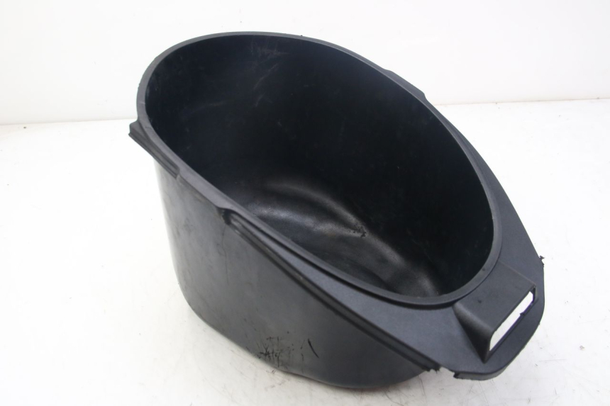 photo de COFANO SELLA PIAGGIO VESPA SPRINT 2T 50 (2014 - 2018) - Primo piano tecnico