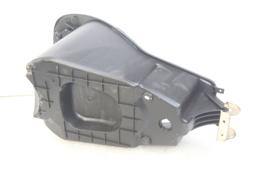 photo de COFANO SELLA PEUGEOT VIVACITY NEW 4T 50 (2008 - 2017) - Zoom sullo stato d'uso