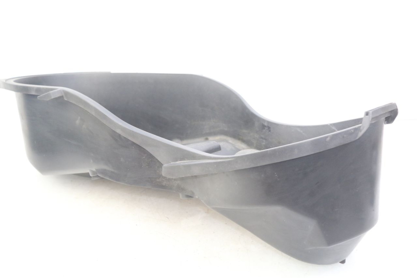 photo de COFANO SELLA YAMAHA XMAX X-MAX 125 (2006 - 2009) - Primo piano tecnico