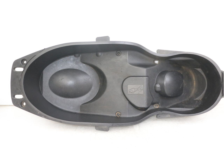 photo de COFANO SELLA YAMAHA XMAX X-MAX 125 (2006 - 2009) - Vista principale