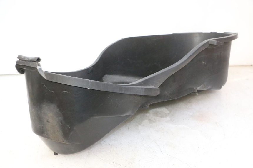 photo de BAULETTO SELLINO YAMAHA X-MAX XMAX 250 (2006 - 2009) - Dettagli dei punti di fissaggio