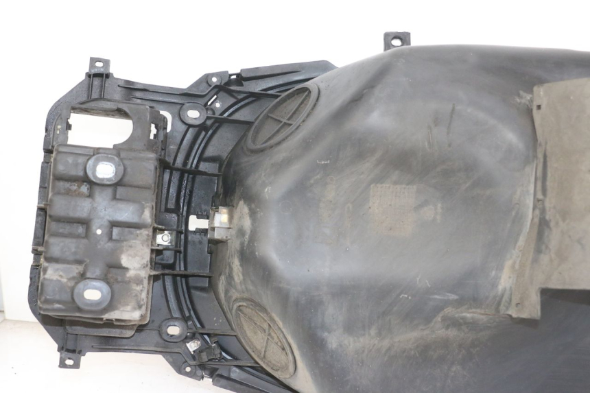 photo de COFANO SELLA PIAGGIO X10 125 (2012 - 2017) - Altra angolazione