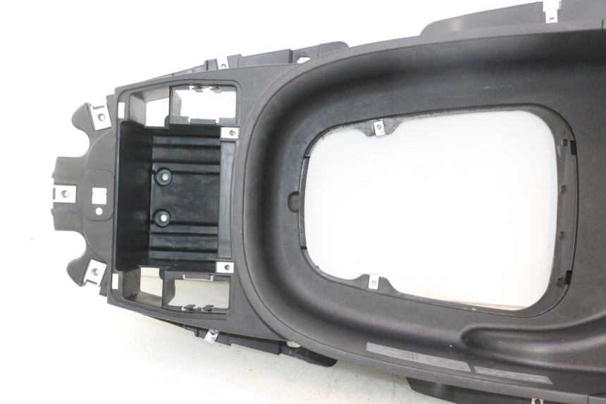 photo de SOTTOSELLA PIAGGIO X8 STREET 125 (2006 - 2007) - Dettaglio del componente