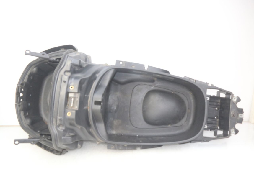 photo de BAULETTO SELLINO PIAGGIO XEVO - X EVO 125 (2007 - 2017) - Vista principale