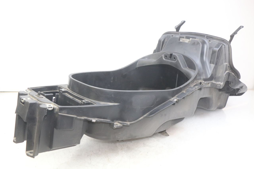 photo de BAULETTO SELLINO PIAGGIO XEVO - X EVO 125 (2007 - 2017) - Dettaglio del componente