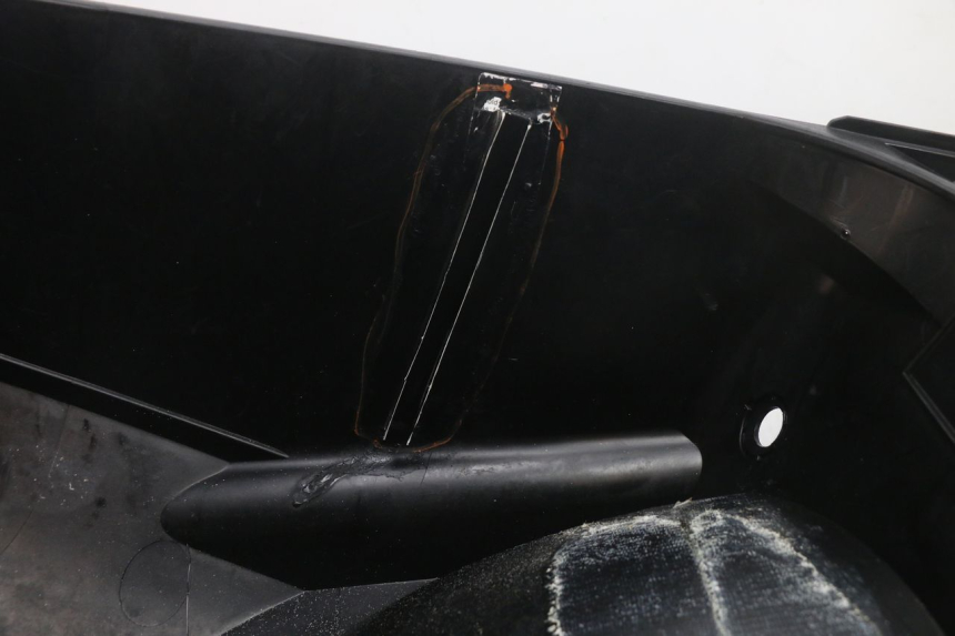 photo de SOTTOSELLA YAMAHA XP T-MAX ABS 500 (2005 - 2005) - Primo piano tecnico