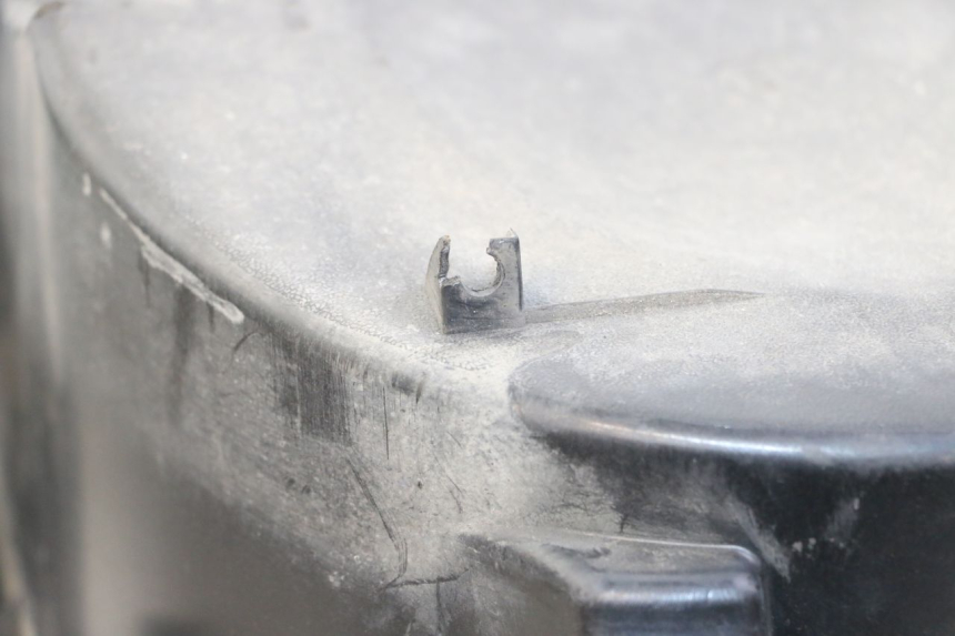 photo de SCATOLA SELLA YAMAHA X-MAX XMAX ABS 250 (2010 - 2014) - Zoom sullo stato d'uso