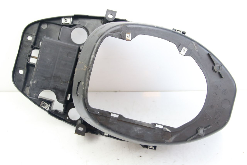 photo de COFANO SELLA PIAGGIO ZIP 2T 50 (2009 - 2019) - Caratteristiche distintive