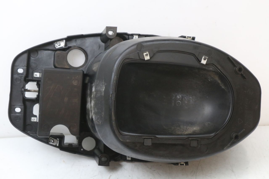 photo de COFANO SELLA PIAGGIO ZIP 2T 50 (2009 - 2019) - Vista d'insieme del prodotto