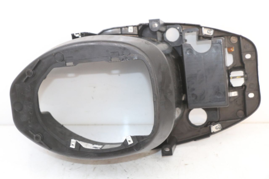 photo de COFANO SELLA PIAGGIO ZIP 2T 50 (2009 - 2019) - Stato della superficie e materiale