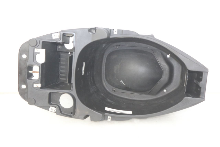 photo de COFANO SELLA PIAGGIO ZIP 4T 50 (2018 - 2020) - Primo piano tecnico