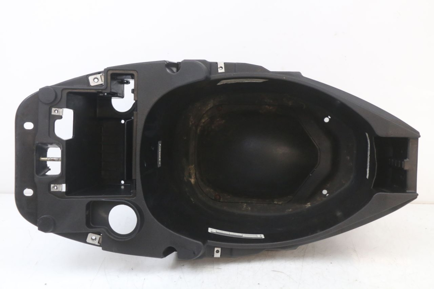 photo de COFANO SELLA PIAGGIO ZIP 4T 50 (2018 - 2020) - Zoom sullo stato d'uso