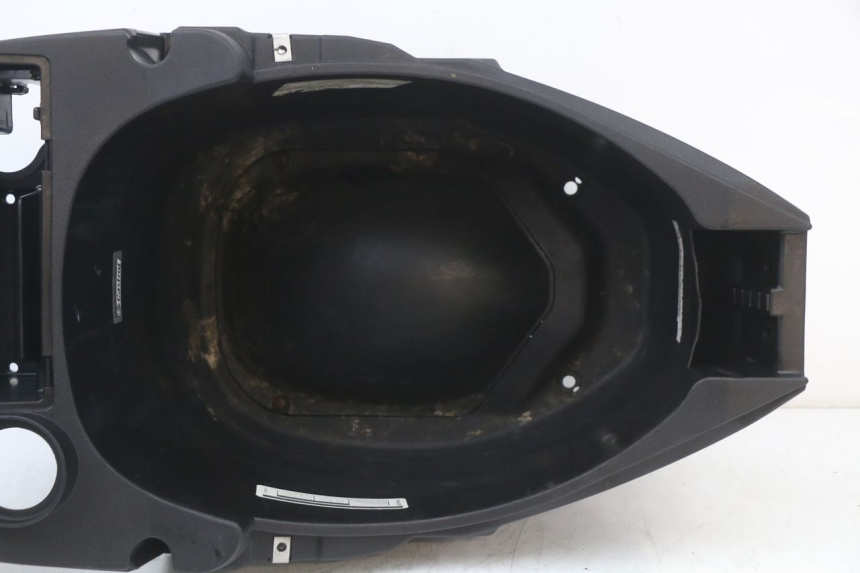 photo de COFANO SELLA PIAGGIO ZIP 4T 50 (2018 - 2020) - Primo piano tecnico