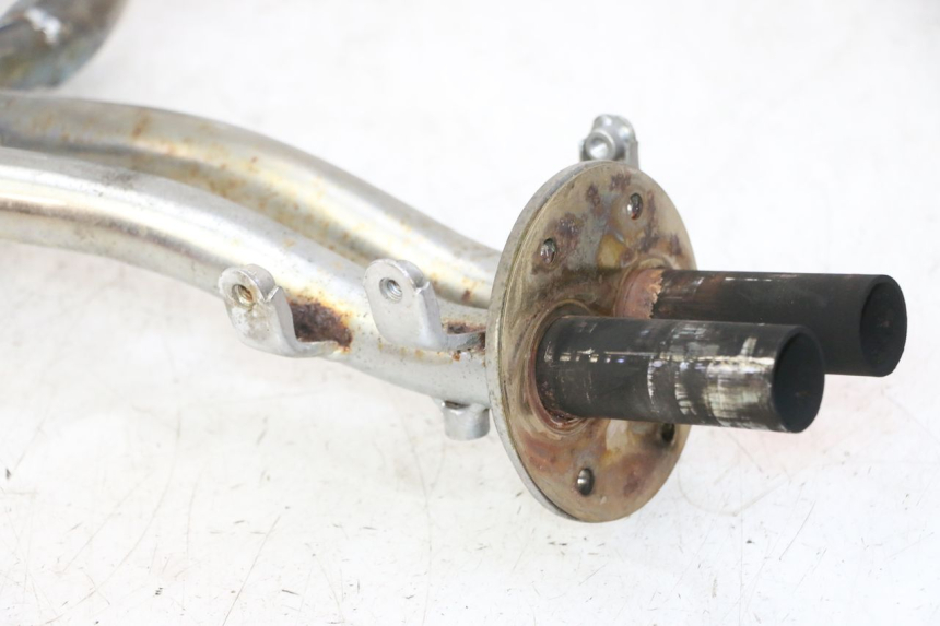 photo de COLLETTORE HYOSUNG GV AQUILA 125 (2000 - 2009) - Dettagli dei punti di fissaggio