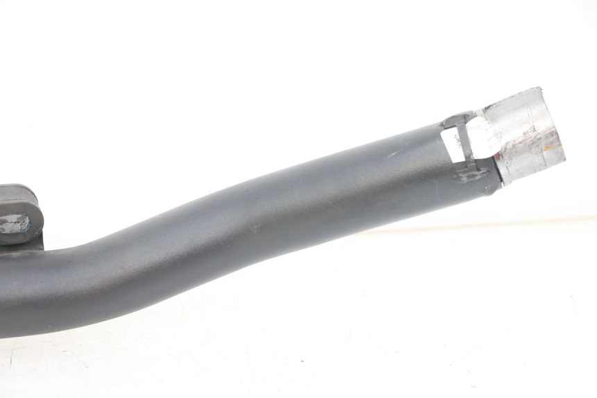 photo de COLLETTORE ROYAL ENFIELD CONTINENTAL GT 650 (2019 - 2024) - Primo piano tecnico