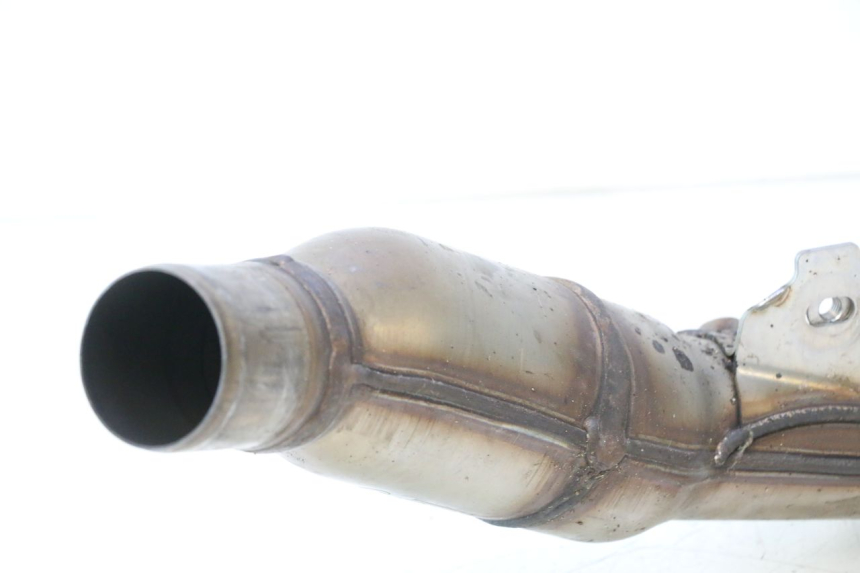 photo de COLLETTORE YAMAHA FZ8 800 (2010 - 2016) - Dettagli dei punti di fissaggio