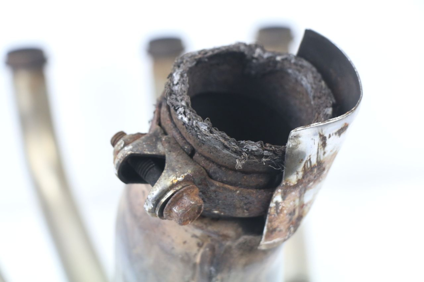 photo de COLLETTORE SUZUKI GSF N BANDIT 600 (1996 - 1999) - Zoom sullo stato d'uso