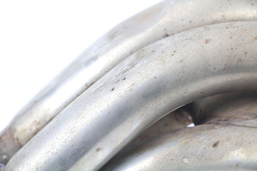 photo de COLLETTORE SUZUKI GSF N BANDIT 600 (1996 - 1999) - Primo piano tecnico